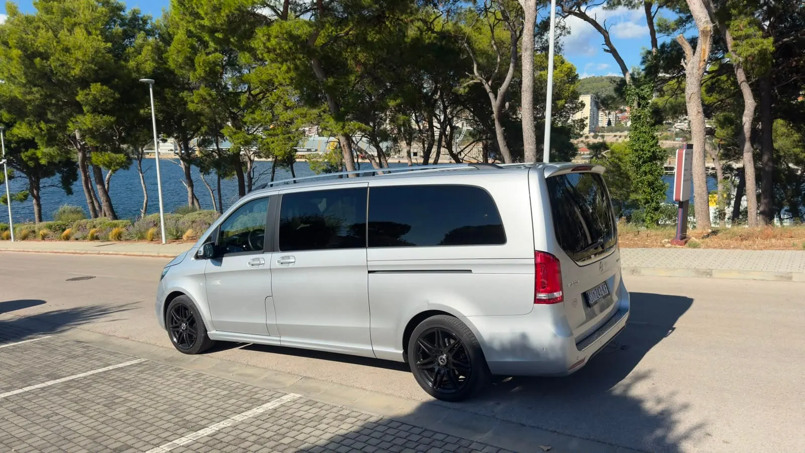 The Ardura Taxi Mercedes V-Class van parked by the sea in Šibenik